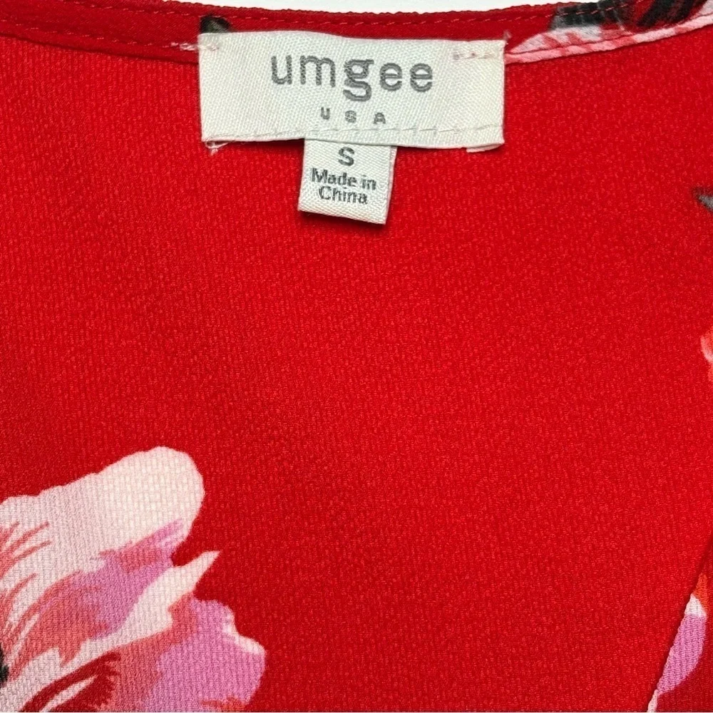 Umgee Floral Surplice Ruffle Romper Size S Red Built-In Shorts